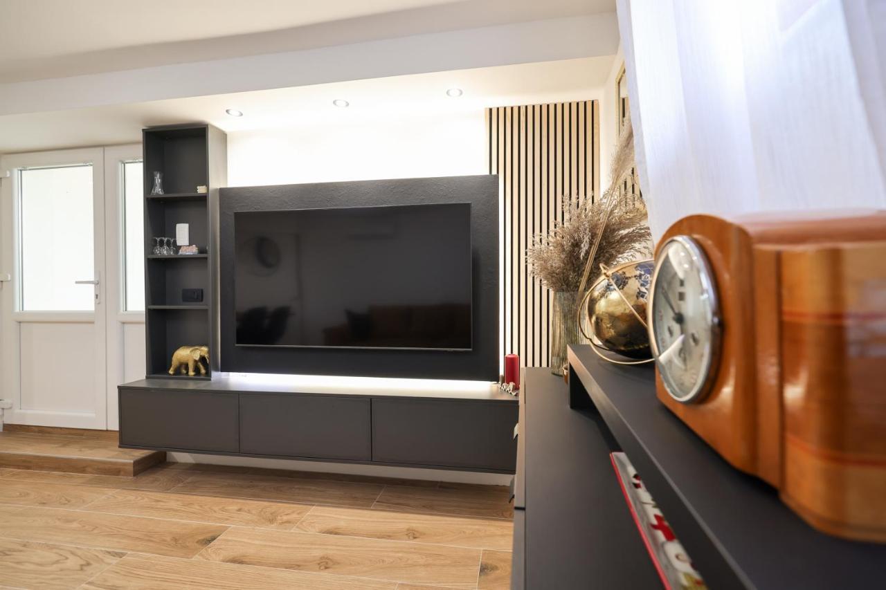 Oscar & Leo Apartments Zadar Extérieur photo