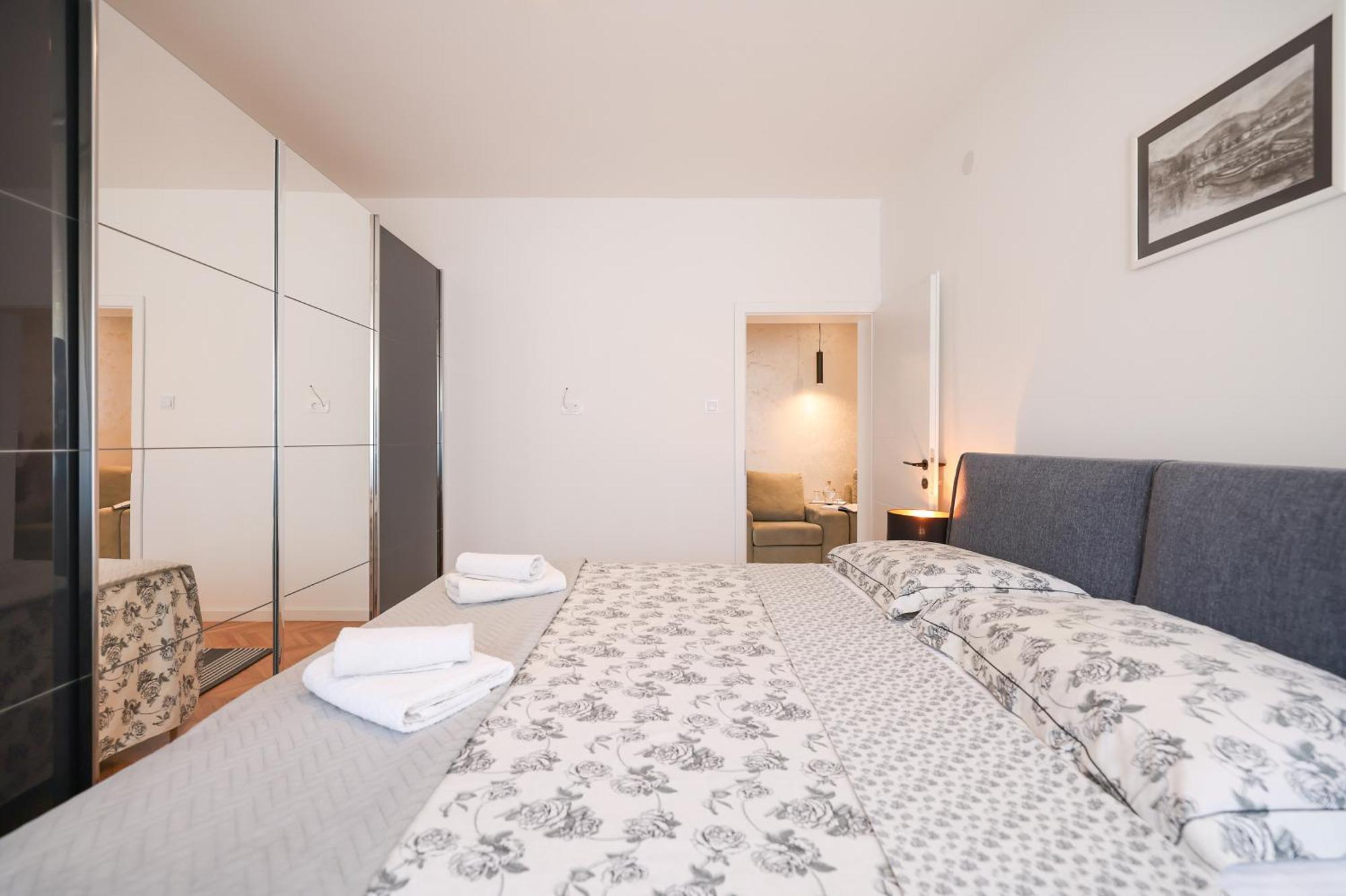 Oscar & Leo Apartments Zadar Extérieur photo